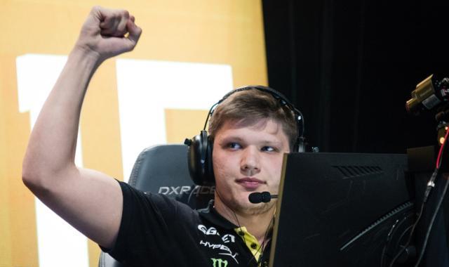 在高位逼抢 在高位逼抢